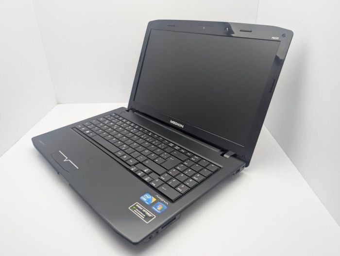 Ноутбук Medion Akoya P6630 / 15.6" (1366x768) TN / Intel Core i3-390M (2 (4) ядра по 2.66 GHz) / 6 GB DDR3 / 120 GB SSD / nVidia GeForce GT 540M, 1 GB GDDR3, 128-bit / WebCam б/в - зображення 5