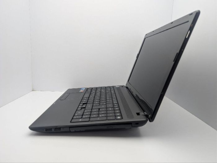 Ноутбук Acer eMachines E732 / 15.6" (1366x768) TN / Intel Core i3-370M (2 (4) ядра по 2.4 GHz) / 6 GB DDR3 / 500 GB HDD / AMD Radeon HD 5470, 512 MB GDDR5, 64-bit / WebCam / DVD-ROM б/в - изображение 5