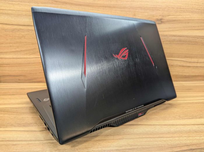 Ігровий ноутбук Б-клас Asus Strix GL702V / 17.3" (1920x1080) IPS / Intel Core i7-7700HQ (4 (8) ядра по 2.8 - 3.8 GHz) / 32 GB DDR4 / 512 GB SSD / nVidia GeForce GTX 1080, 8 GB GDDR5X, 256-bit / WebCam / HDMI / Windows 10 б/в - зображення 7