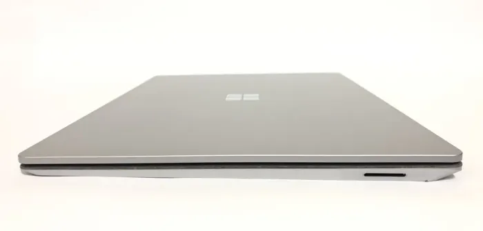 Ультрабук Б-клас Microsoft Surface Laptop 3 1867 / 13.5" (2256x1504) IPS Touch / Intel Core i5-1035G7 (4 (8) ядра по 1.2 - 3.7 GHz) / 8 GB DDR4 / 256 GB SSD NVMe / Intel Iris Plus Graphics / WebCam / Win 10 Pro б/в - зображення 4