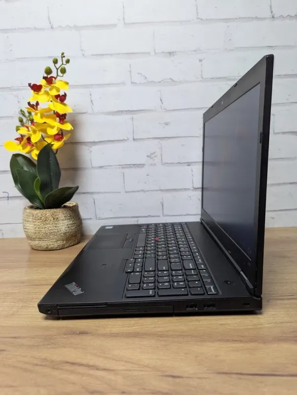 Ноутбук Б-клас Lenovo ThinkPad L570 / 15.6" (1366x768) TN / Intel Core i5-6300U (2 (4) ядра по 2.4 - 3.0 GHz) / 8 GB DDR4 / 128 GB SSD / Intel HD Graphics 520 / WebCam б/в - зображення 8
