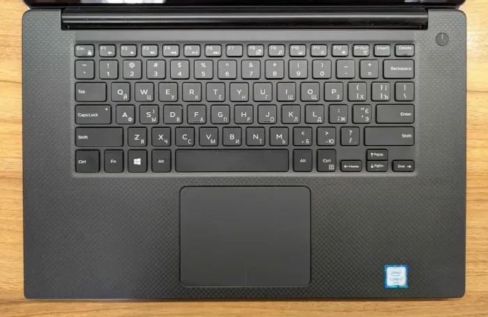 Ігровий ноутбук Б-клас Dell XPS 15 9550 / 15.6" (3840x2160) IPS Touch / Intel Core i7-6700HQ (4 (8) ядра по 2.6 - 3.5 GHz) / 16 GB DDR4 / 512 GB SSD / nVidia GeForce GTX 960M, 2 GB GDDR5, 128-bit / HDMI / Windows 10 б/в - зображення 4