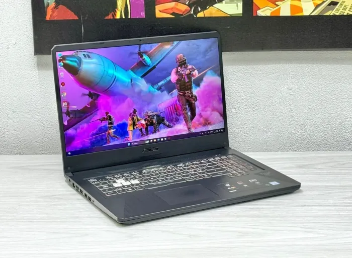 Ігровий ноутбук Asus TUF Gaming FX705G / 17.3" (1920x1080) IPS / Intel Core i5-8300H (4 (8) ядра по 2.3 - 4.0 GHz) / 16 GB DDR4 / 512 GB SSD M.2 / nVidia GeForce GTX 1060, 6 GB GDDR5, 192-bit / WebCam / Win 11 б/в - зображення 3