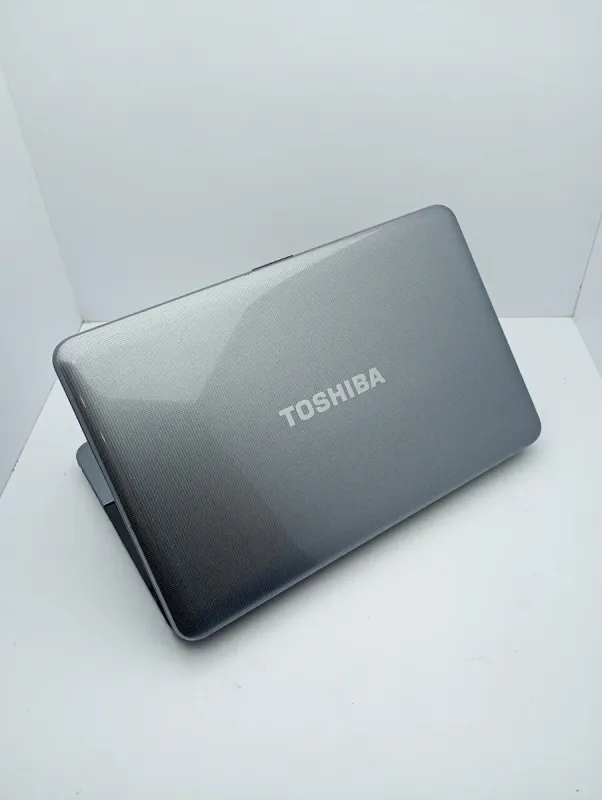 Ноутбук Б-клас Toshiba L850 / 15.6" (1366x768) TN / Intel Core i5-3210M (2 (4) ядра по 2.5 - 3.1 GHz) / 6 GB DDR3 / 1000 GB HDD / AMD Radeon HD 7600M, 1 GB GDDR3, 64-bit / WebCam б/в - зображення 9