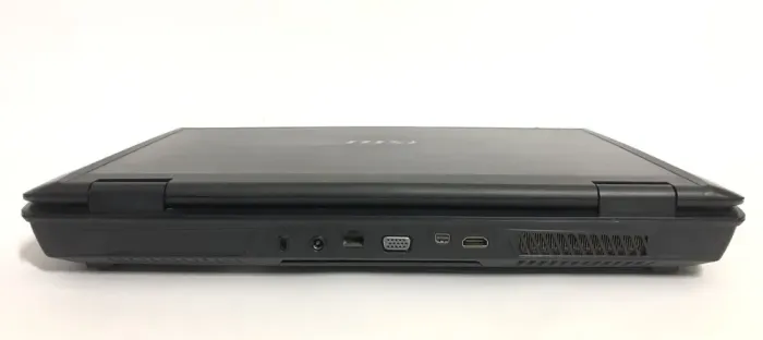 Ігровий ноутбук MSI GT70 2OC / 17.3" (1920x1080) TN / Intel Core i7-4700MQ (4 (8) ядра по 2.4 - 3.4 GHz) / 32 GB DDR4 / 256 GB SSD + 1000 GB HDD / nVidia GeForce GTX 770M, 3 GB GDDR5, 192-bit / WebCam / DVD-ROM б/в - зображення 3