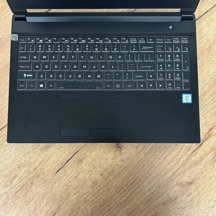 Ігровий ноутбук Б-клас Sager NH55ED / 15.6" (1920x1080) IPS / Intel Core i7-8750H (6 (12) ядер по 2.2 - 4.1 GHz) / 16 GB DDR4 / 512 GB SSD / nVidia GeForce RTX 2060, 6 GB GDDR6, 192-bit / WebCam б/в - зображення 7