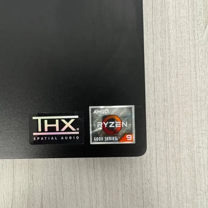 Ігровий ноутбук Razer Blade 14 RZ09-0427 / 14" (2560x1440) IPS / AMD Ryzen 9 6900HX (8 (16) ядер по 3.3 - 4.9 GHz) / 16 GB DDR5 / 1000 GB SSD NVMe / nVidia GeForce RTX 3070 Ti, 8 GB GDDR6, 256-bit / WebCam б/в - зображення 8