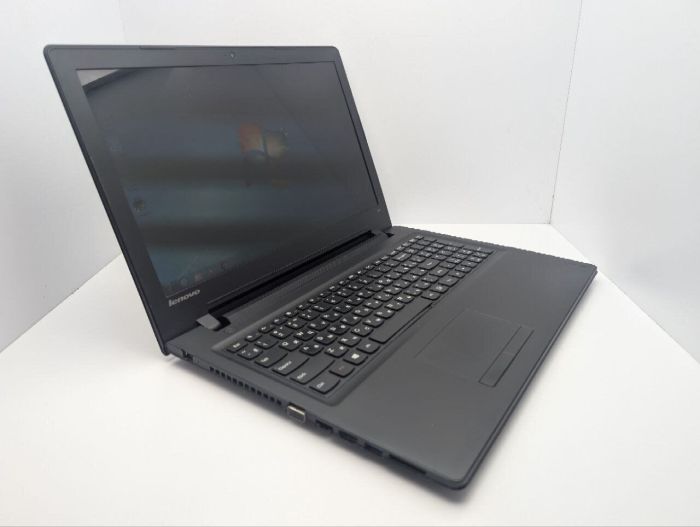 Ноутбук Б-класс Lenovo IdeaPad 300-15IBR / 15.6" (1366x768) TN / Intel Celeron N3050 (2 ядра по 1.6 - 2.16 GHz) / 4 GB DDR3 / 500 GB HDD / Intel HD Graphics / WebCam / DVD-ROM б/в - зображення 8