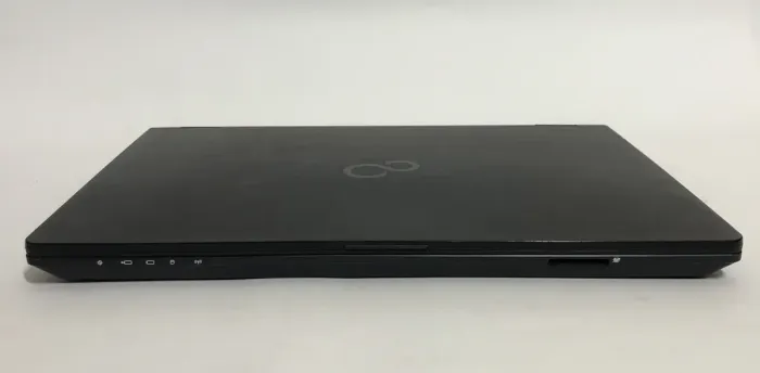 Нетбук Б-клас Fujitsu LifeBook U727 / 12.5" (1920x1080) IPS / Intel Core i5-7200U (2 (4) ядра по 2.5 - 3.1 GHz) / 8 GB DDR4 / 128 GB SSD / Intel HD Graphics 620 / WebCam / Win 10 Pro б/в - зображення 6