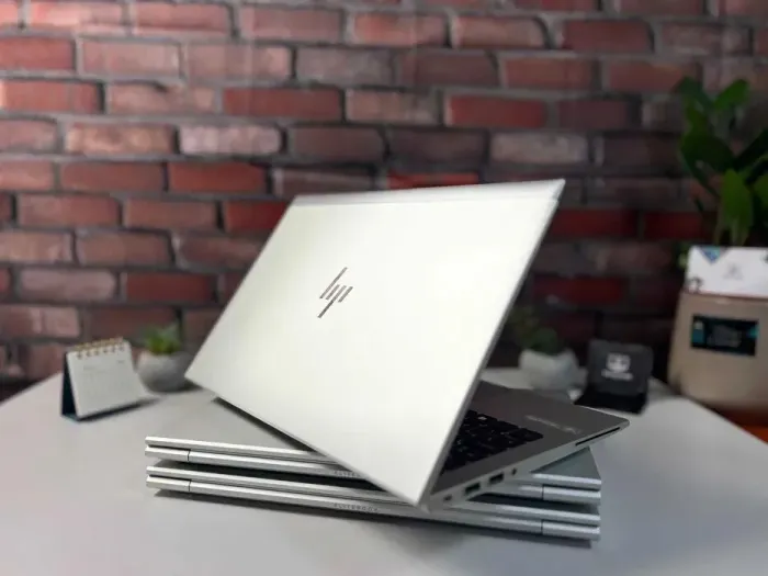 Ультрабук HP EliteBook 835 G7 / 13.3" (1920x1080) IPS / AMD Ryzen 5 PRO 4650U (6 (12) ядер по 2.1 - 4.0 GHz) / 16 GB DDR4 / 256 GB SSD M.2 / AMD Radeon RX Vega 6 Graphics / WebCam б/в - зображення 8