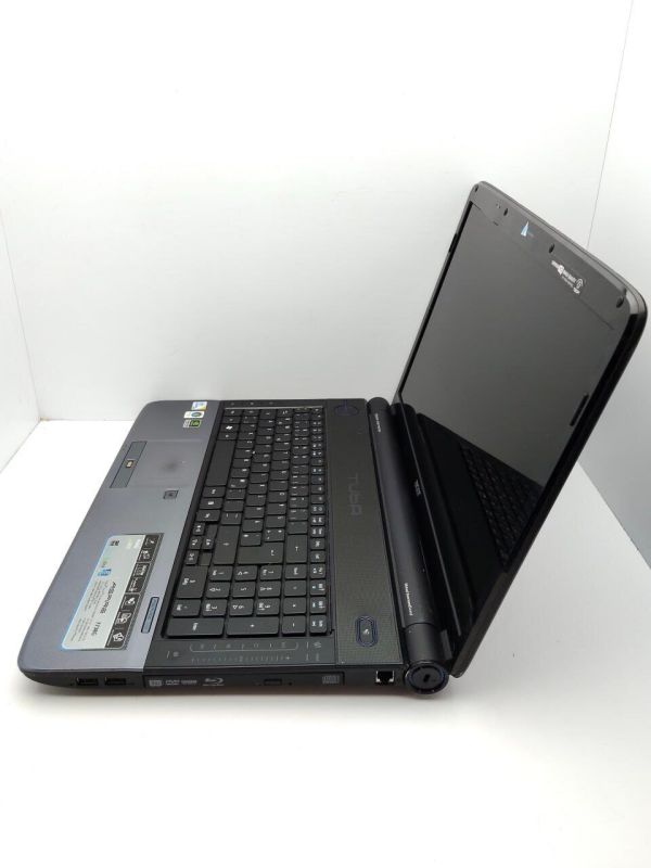 Ноутбук Acer Aspire 7738 / 17.3" (1440x900) TN / Intel Core 2 Duo T6500 (2 ядра по 2.1 GHz) / 6 GB DDR3 / 320 GB HDD / nVidia GeForce GT 130M, 1 GB GDDR3, 128-bit / WebCam / DVD-ROM б/в - зображення 7