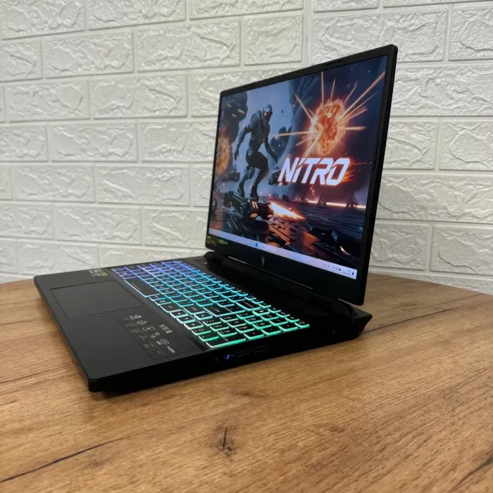 Ігровий ноутбук Acer Nitro 16 AN16-41 / 16" (2560x1600) IPS / AMD Ryzen 7 7735HS (8 (16) ядер по 3.2 - 4.75 GHz) / 16 GB DDR5 / 1000 GB SSD NVMe / nVidia GeForce RTX 4070, 8 GB GDDR6, 128-bit / WebCam б/в - зображення 5