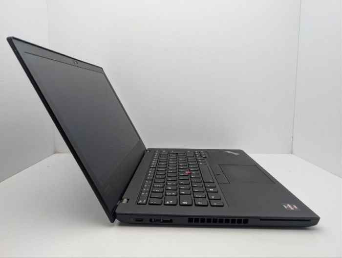 Ультрабук Lenovo ThinkPad A485 / 14" (1920x1080) IPS / AMD Ryzen 5 2500U (4 (8) ядра по 2.0 - 3.6 GHz) / 8 GB DDR4 / 256 GB SSD / AMD Radeon Vega 8 Graphics / WebCam б/в - зображення 4