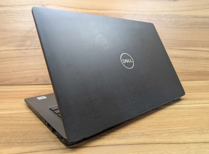 Ультрабук Б-клас Dell Latitude 7410 / 14" (1920x1080) IPS / Intel Core i7-10810U (6 (12) ядер по 1.1 - 4.9 GHz) / 16 GB DDR4 / 256 GB SSD / Intel UHD Graphics / WebCam / Windows 10 б/в - зображення 7