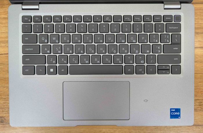 Ультрабук Dell Latitude 5430 / 14" (1920x1080) IPS / Intel Core i5-1245U (10 (12) ядер по 1.2 - 4.4 GHz) / 16 GB DDR4 / 512 GB SSD / Intel Iris Xe Graphics / WebCam / HDMI / Windows 11 б/в - зображення 3