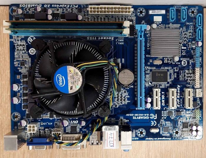 Комплект: материнська плата Gigabyte GA-H61M-DS2V / LGA1155 / Intel Core i5-3470 (4 ядра по 3.2 - 3.6 GHz) / 8 GB DDR3 / Intel HD Graphics 2500 + Кулер б/в - зображення 2