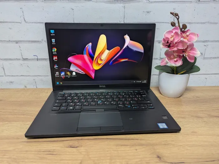Ультрабук Dell Latitude 7480 / 14" (1920x1080) TN / Intel Core i5-6300U (2 (4) ядра по 2.4 - 3.0 GHz) / 16 GB DDR4 / 128 GB SSD / Intel HD Graphics 520 / WebCam б/в - зображення 2