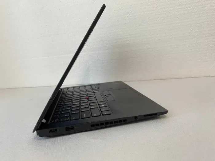 Ультрабук Б-клас Lenovo ThinkPad T470s / 14" (1920x1080) IPS / Intel Core i5-7200U (2 (4) ядра по 2.5 - 3.1 GHz) / 12 GB DDR4 / 180 GB SSD / Intel HD Graphics 620 / WebCam б/в - зображення 6