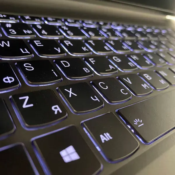 Ігровий ноутбук Б-клас Lenovo ThinkBook 15P IMH / 15.6" (3840x2160) IPS / Intel Core i7-10750H (6 (12) ядер по 2.6 - 5.0 GHz) / 16 GB DDR4 / 512 GB SSD / nVidia GeForce GTX 1650 Ti Max-Q, 4 GB GDDR6, 128-bit / WebCam / HDMI б/в - зображення 5