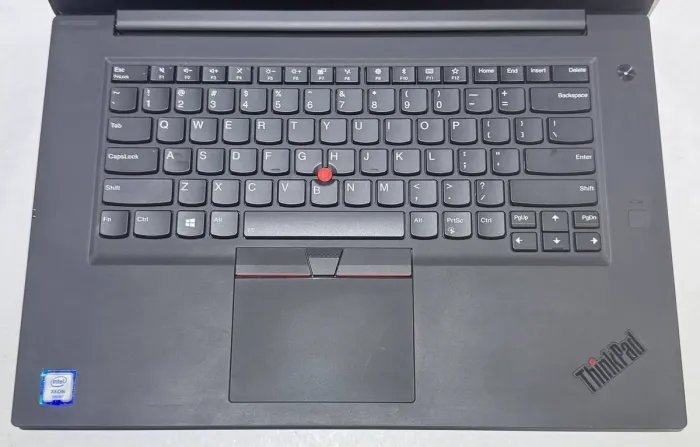 Мобільна робоча станція Lenovo ThinkPad P1 Gen1 / 15.6" (3840x2160) IPS / Intel Xeon E-2176M (6 (12) ядер по 2,7 - 4,4 ГГц) / 32 ГБ DDR4 / 512 ГБ SSD / nVidia Quadro P2000, 4 ГБ GDDR5, 128-біт / WebCam б/в - зображення 3