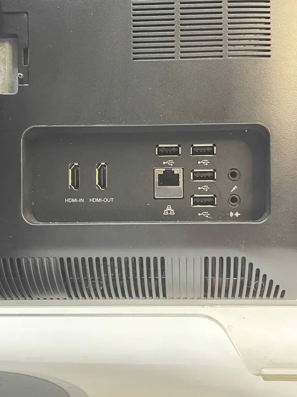 Моноблок MSI MS-AA5E / 22" (1600x900) TN Touch / AMD E2-1800 (2 ядра по 1.7 GHz) / 8 GB DDR3 / 128 GB SSD / AMD Radeon HD 7340 Graphics / DVD-ROM / Wi-Fi б/в - зображення 10