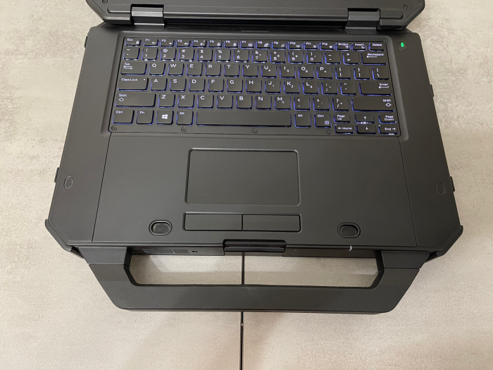 Захищений ноутбук Dell Latitude 7424 Rugged Extreme / 14" (1920x1080) IPS Touch / Intel Core i5-8350U (4 (8) ядра по 1.7 - 3.6 GHz) / 16 GB DDR4 / 1000 GB SSD M.2 / AMD Radeon RX 540, 2 ГБ GDDR5, 64-біт / WebCam б/в - изображение 3