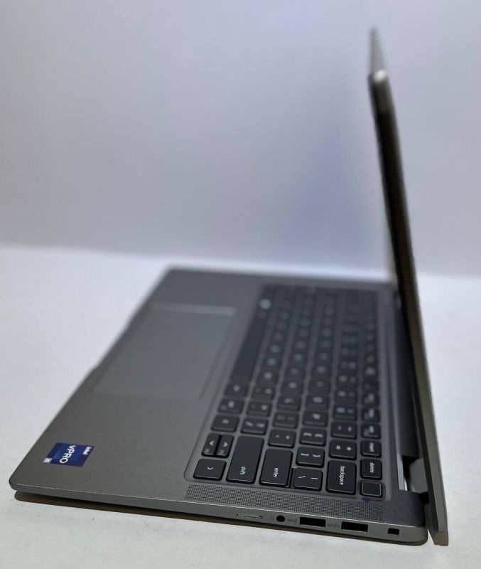 Ультрабук Dell Latitude 7440 / 14" (1920x1200) IPS / Intel Core i5-1345U (10 (12) ядер по 1.6 - 4.7 GHz) / 16 GB DDR5 / 512 GB SSD / Intel Iris Xe Graphics / WebCam б/в - зображення 7