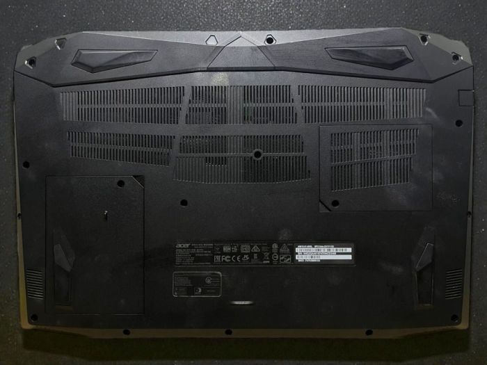 Ігровий ноутбук Acer Nitro 5 AN515-51 / 15.6" (1920x1080) IPS / Intel Core i5-7300HQ (4 ядра по 2,5 - 3,5 ГГц) / 16 ГБ DDR4 / 256 ГБ SSD / nVidia GeForce GTX 1050 Ti, 4 ГБ GDDR5, 128-біт / WebCam б/в - изображение 5