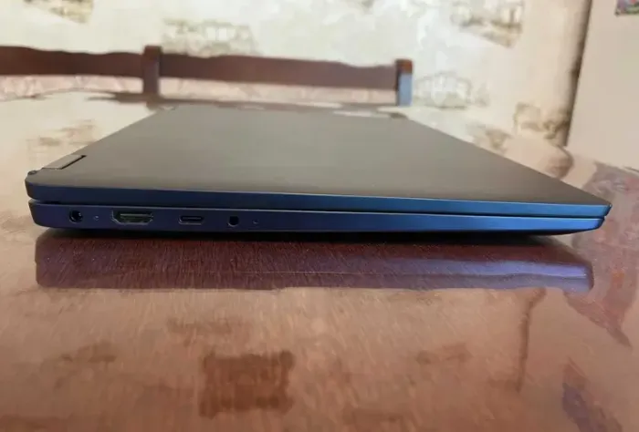 Ультрабук Lenovo Flex 5 14IRU8 / 14" (1920x1080) IPS Touch / Intel Core i5-1335U (10 (12) ядер по 3.4 - 4.6 GHz) / 8 GB DDR4 / 512 GB SSD / Intel Iris Xe Graphics eligible / WebCam б/в - зображення 6