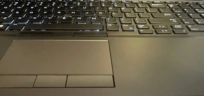 Мобільна робоча станція Dell Precision 7740 / 17,3" (1920x1080) IPS / Intel Core i7-9750H (6 (12) ядер по 2,6 - 4,5 ГГц) / 64 ГБ DDR4 / 1000 ГБ SSD / nVidia Quadro RTX 4000, 8 ГБ GDDR6, 256-біт / WebCam б/в - изображение 9