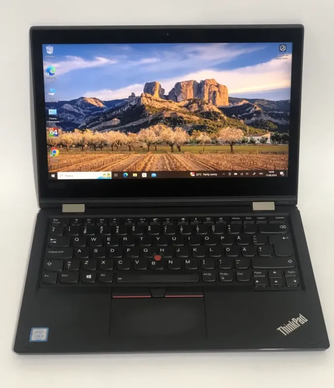 Ноутбук-трансформер Б-клас Lenovo ThinkPad L380 Yoga / 13.3" (1920x1080) IPS Touch / Intel Core i3-8130U (2 (4) ядра по 2.2 - 3.4 GHz) / 8 GB DDR4 / 256 GB SSD / Intel UHD Graphics 620 / WebCam / Win 10 Pro б/в - зображення 2