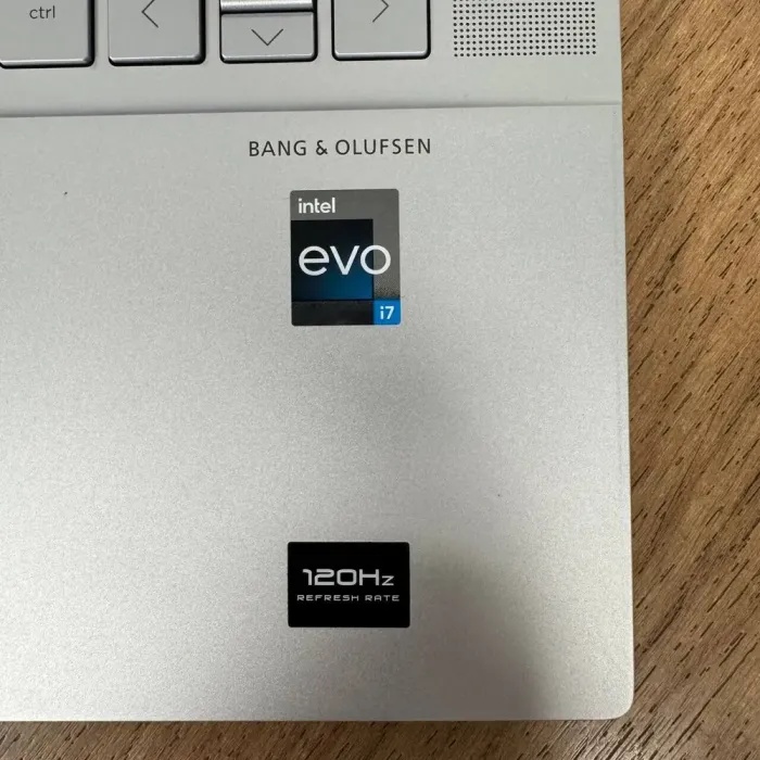 Ігровий ноутбук HP Envy 16-h0111nr / 16" (2560x1600) IPS / Intel Core i7-12700H (14 (20) ядер по 3.5 - 4.7 GHz) / 16 GB DDR5 / 1000 GB SSD / Intel Arc A370M, 4 GB GDDR6, 64-bit / WebCam б/в - зображення 8