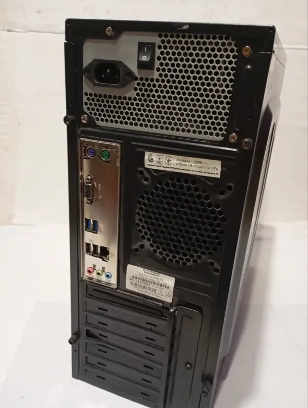 ПК Б-клас Impression Tower / Intel Core i5-4570TE (2 (4) ядра по 2.7 - 3.3 GHz) / 8 GB DDR3 / 320 GB HDD / Intel HD Graphics 4600 / 400W б/в - зображення 4