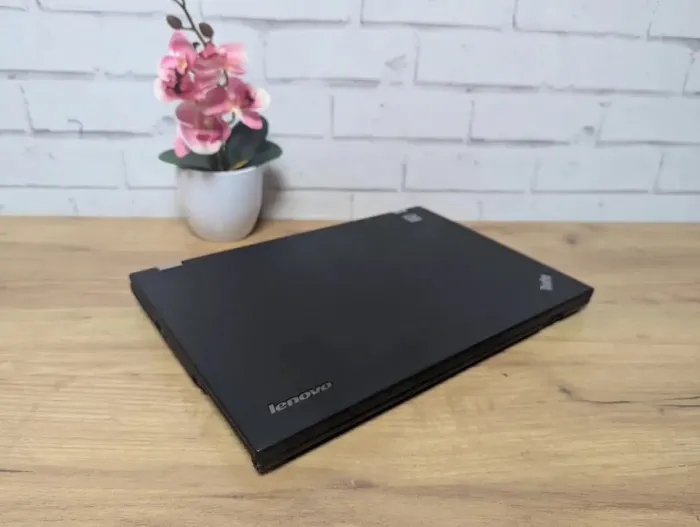 Ноутбук Lenovo ThinkPad T430s / 14" (1366x768) TN / Intel Core i5-3320M (2 (4) ядра по 2.6 - 3.3 GHz) / 8 GB DDR3 / 128 GB SSD / Intel HD Graphics 4000 / WebCam / Без АКБ б/в - зображення 7