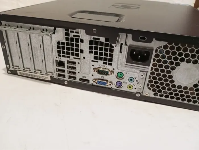 ПК Б-клас HP Compaq 8100 Elite SFF / Intel Core i5-650 (2 (4) ядра по 3.2 - 3.46 GHz) / 8 GB DDR3 / 500 GB HDD / Intel HD Graphics / DVD-RW б/в - зображення 4