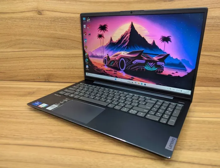 Ноутбук Lenovo IdeaPad 5 15IAL 7 / 15.6" (1920x1080) IPS / Intel Core i7-1255U (10 (12) ядер по 3.5 - 4.7 GHz) / 16 GB DDR4 / 1000 GB SSD / Intel Iris Xe Graphics eligible / WebCam / Windows 11 б/в - зображення 5