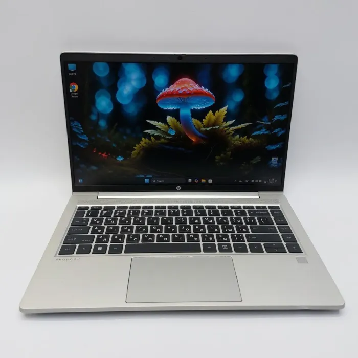 Ультрабук HP ProBook 445 G9 / 14" (1920x1080) IPS / AMD Ryzen 5 5625U (6 (12) ядер по 2.3 - 4.3 GHz) / 16 GB DDR4 / 512 GB SSD / AMD Radeon RX Vega 7 Graphics / WebCam б/в - зображення 2