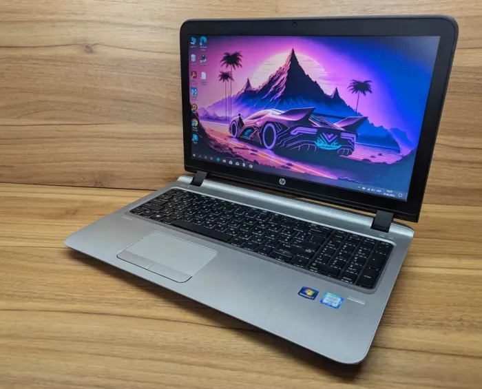 Ноутбук HP ProBook 450 G3 / 15.6" (1366x768) TN / Intel Core i5-6200U (2 (4) ядра по 2.3 - 2.8 GHz) / 8 GB DDR3 / 240 GB SSD / HD Graphics 520 / WebCam / Fingerprint / Windows 10 б/в - зображення 5