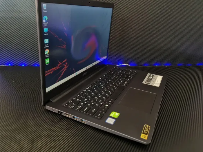 Ноутбук Acer Aspire 3 A315-55KG / 15.6" TN / Intel Core i3-7020U (2(4) ядра по 2.3GHz) / 8GB DDR4 / 240GB SSD / GeForce MX130, 2GB GDDR5, 64-bit / WebCam / HDMI б/в - зображення 3