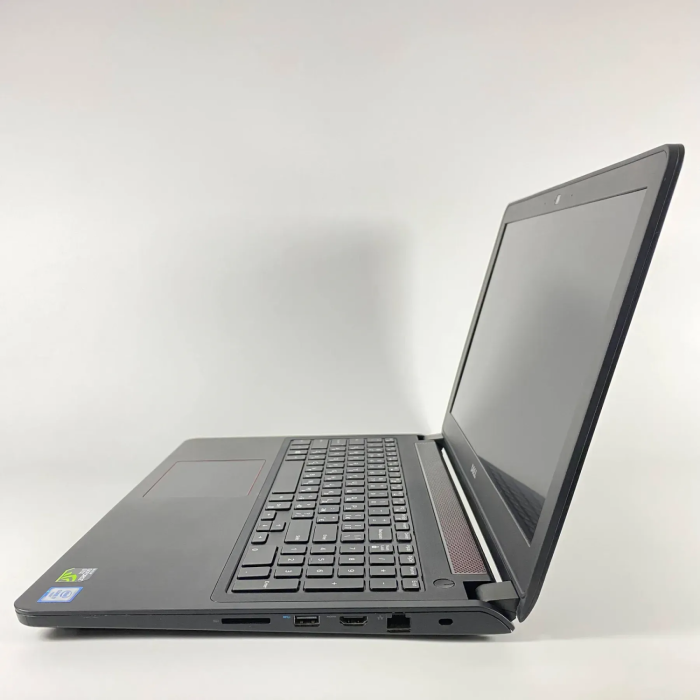 Ігровий ноутбук Б-класу Dell Inspiron 7559 / 15,6" (1920x1080) IPS / Intel Core i5-6300HQ (4 ядра по 2,3 - 3,2 ГГц) / 16 ГБ DDR3 / 128 ГБ SSD + 1000 ГБ HDD / nVidia GeForce GTX 960M, 4 ГБ GDDR5, 128-біт / Веб-камера / HDMI б/в - зображення 6