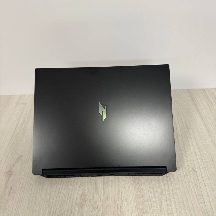 Ігровий ноутбук Б-класу Acer Nitro V16 ANV16-41 / 16" (1920x1200) IPS / AMD Ryzen 5 8645HS (6 (12) ядер по 4,3 - 5,0 ГГц) / 16 ГБ DDR5 / 512 ГБ SSD / nVidia GeForce RTX 4060, 8 ГБ GDDR6, 128-біт / WebCam б/в - изображение 6