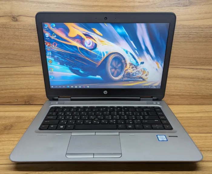 Ноутбук HP ProBook 640 G2 / 14" (1366x768) TN / Intel Core i5-6300U (2 (4) ядра по 2.4 - 3.0 GHz) / 8 GB DDR4 / 256 GB SSD / Intel HD Graphics 520 / WebCam / Fingerprint / Windows 10 б/в - зображення 2