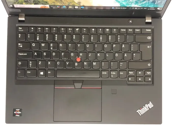 Ноутбук Б-клас Lenovo ThinkPad T495 / 14" (1920x1080) IPS / AMD Ryzen 3 PRO 3300U (4 ядра по 2.1 - 3.5 GHz) / 8 GB DDR4 / 256 GB SSD NVMe / AMD Radeon RX Vega 6 Graphics / WebCam / Win 10 Pro б/в - зображення 8