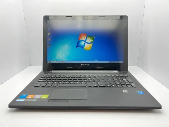 Ноутбук Lenovo G50-30 / 15.6" (1366x768) TN / Intel Celeron N2840 (2 ядра по 2.16-2.58 GHz) / 4 GB DDR3 / 500 GB HDD / HD Graphics / WebCam б/в - зображення 2