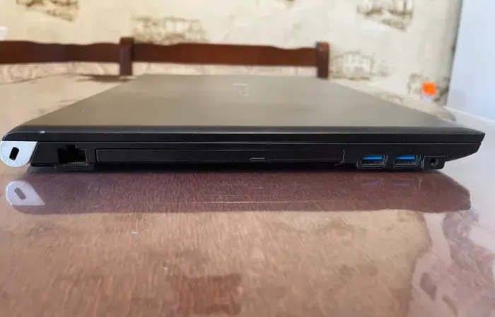 Ноутбук Б-клас Toshiba Dynabook TECRA A50-F / 15.6" (1920x1080) IPS / Intel Core i5-8250U (4 (8) ядра по 1.6 - 3.4 GHz) / 8 GB DDR4 / 256 GB SSD / Intel UHD Graphics 620 / WebCam б/в - зображення 6