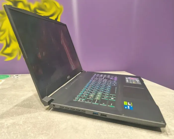 Ігровий ноутбук MSI Katana 17 B12VFK-614NEU / 17.3" (1920x1080) IPS / Intel Core i5-12450H (8 (12) ядер по 3.3 - 4.3 GHz) / 16 GB DDR5 / 512 GB SSD / nVidia GeForce RTX 4060, 8 GB GDDR6, 128-bit / WebCam б/в - зображення 3