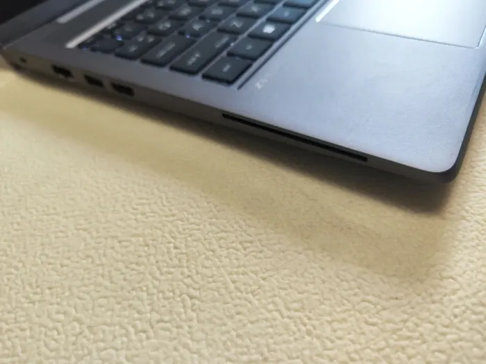 Мобільна робоча станція HP ZBook Power G7 / 15,6" (1920x1080) IPS / Intel Core i5-12600H (12 (16) ядер по 3,3 - 4,5 ГГц) / 16 ГБ DDR4 / 512 ГБ SSD / nVidia Quadro T600, 4 ГБ GDDR6, 128-біт / WebCam б/в - зображення 5