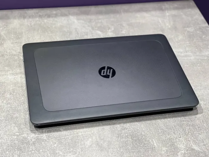 Мобільна робоча станція HP zBook 15 G3 / 15.6" (1920x1080) IPS / Intel Core i7-6700HQ (4 (8) ядра по 2.6 - 3.5 GHz) / 16 GB DDR4 / 512 GB SSD / nVidia Quadro M1000M, 2 GB DDR3, 128-bit / Fingerprint / WebCam б/в - зображення 7