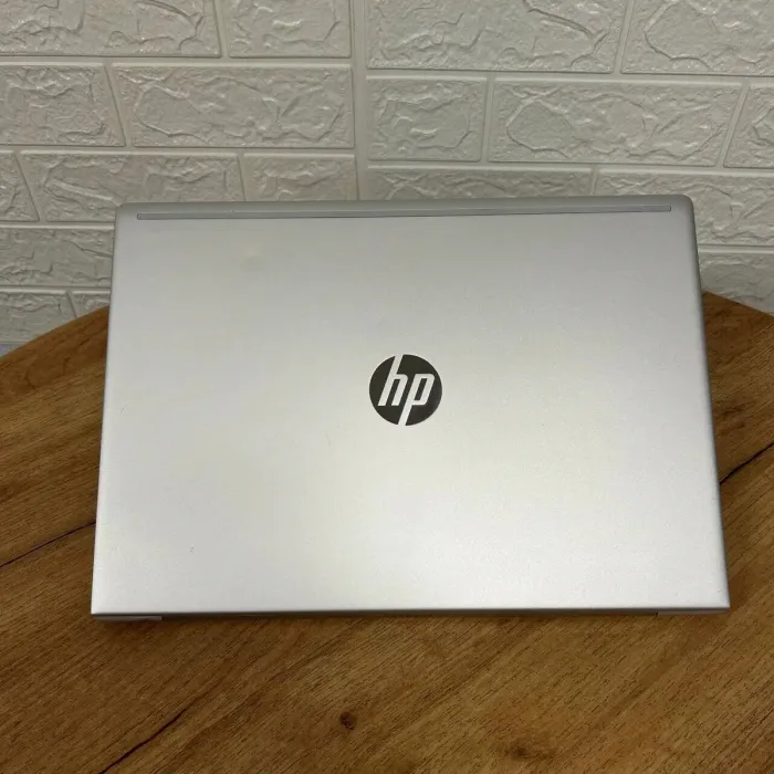 Ноутбук Б-клас HP ProBook 450 G6 / 15.6" (1920x1080) IPS / Intel Core i5-8265U (4 (8) ядра по 1.6 - 3.9 GHz) / 8 GB DDR4 / 256 GB SSD / Intel UHD Graphics 620 / WebCam б/в - зображення 3