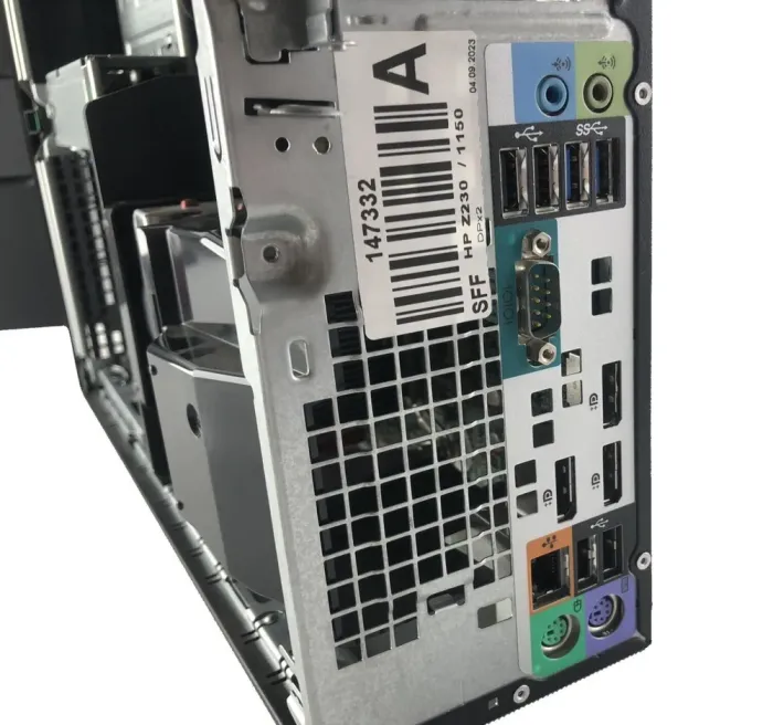 Комп'ютер HP WorkStation Z230 SFF / Intel Core i3-4130 (2 (4) ядра по 3.4 GHz) / 16 GB DDR3 / 240 GB SSD / Intel HD Graphics 4400 / Displayport б/в - зображення 6